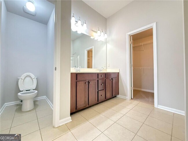 Building Photo - 1044 Haley Wds Ln