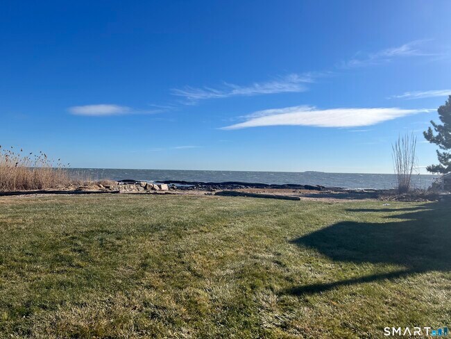 Building Photo - 624 Vineyard Point Rd