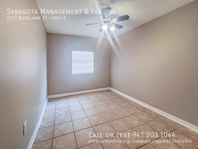 Building Photo - 2137 Roselawn St
