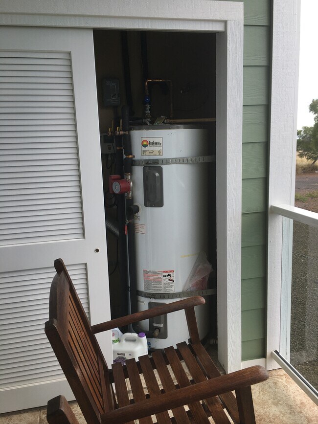 Building Photo - 73-1116-1116 Nuuanu Pl