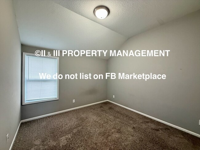 Building Photo - 9548 Roundtree St