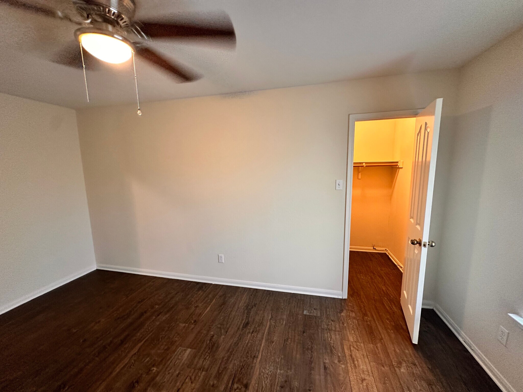Building Photo - Room in Single Family Home on Fort Grant Dr