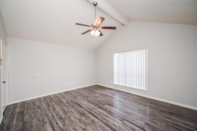 Building Photo - 7702 Quail Meadow Dr