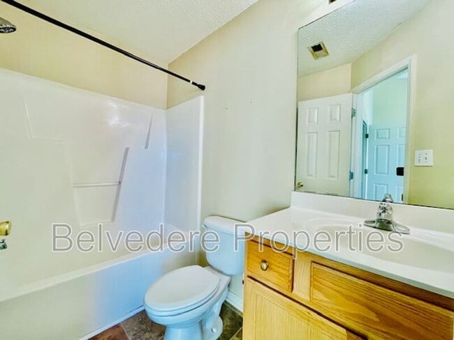 Building Photo - 4405 Carly's Way