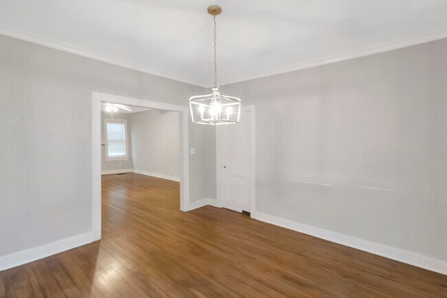 Building Photo - 4097 Redwing Ave
