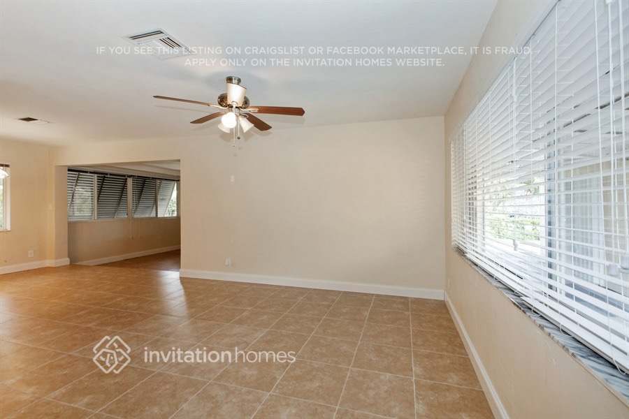 Building Photo - 1201 NE 26th Terrace