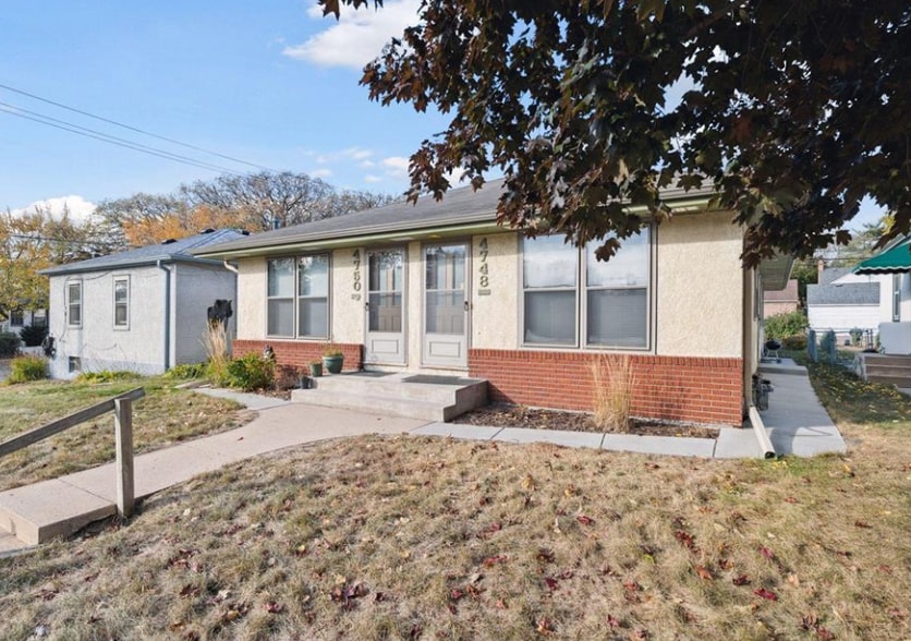 Building Photo - 4748 4th Ave S