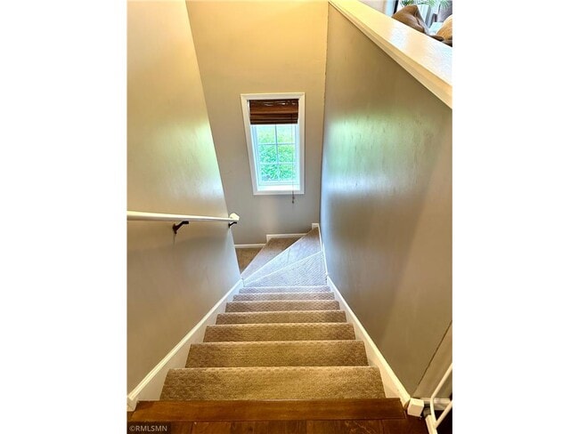 Building Photo - 2051 Brittany Ct