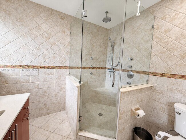 Building Photo - 4340 SW 146th Ct