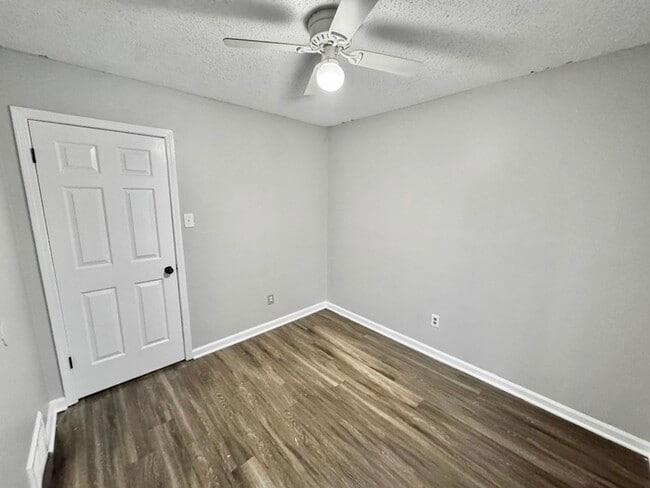 Building Photo - 3914 Longsneck Cove