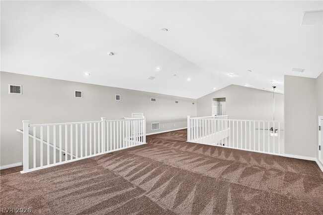 Building Photo - 2852 Josephine Dr