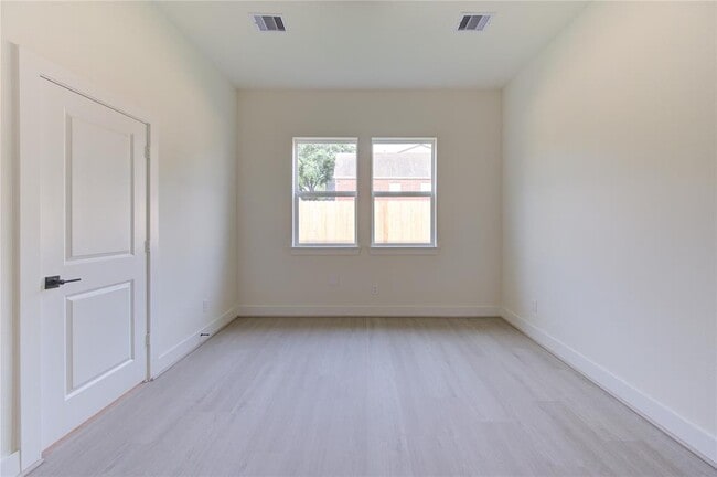 Building Photo - 4336 Avron Dr
