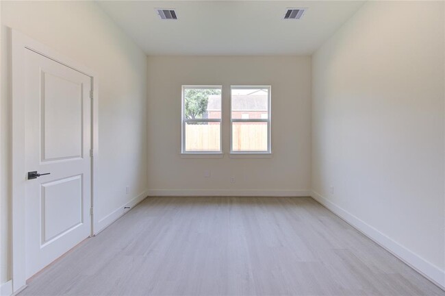 Building Photo - 4336 Avron Drive