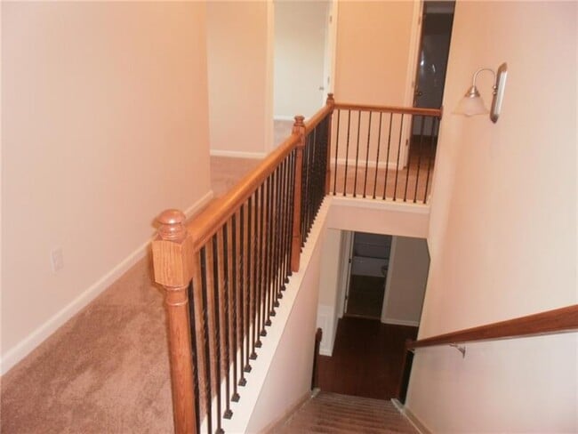 Building Photo - 4910 Plainsman Cir