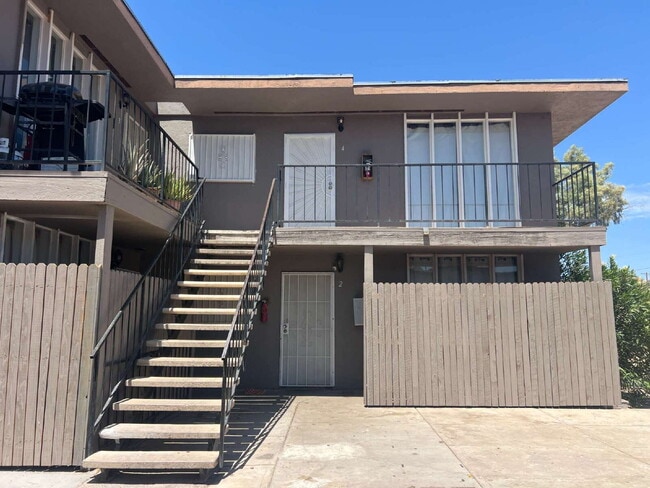 Building Photo - ½ OFF First Month's Rent! Updated Apartment in a Prime Central Las Vegas Location