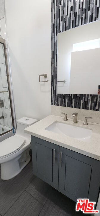 Building Photo - 5731 Klump Ave