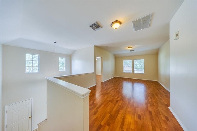 Building Photo - 18426 Stark Point Ct