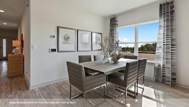 Building Photo - 3720 Niddry Dr