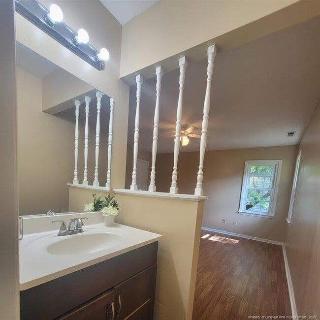 Building Photo - 7281 Pebblebrook Dr