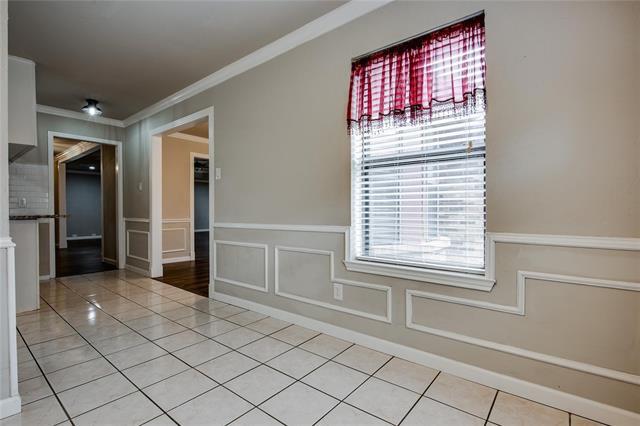 Building Photo - 8966 Hialeah Cir S