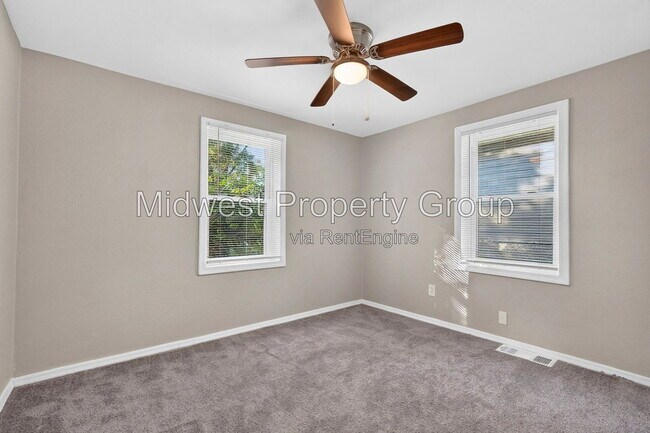 Building Photo - 191 Bascom Dr