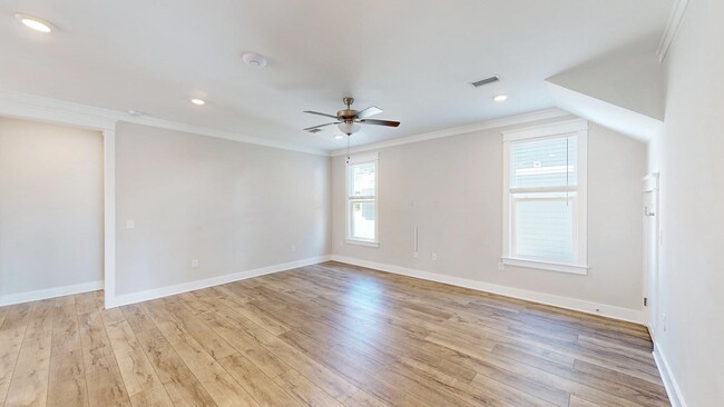 Building Photo - 230 Bayou Edge Landing