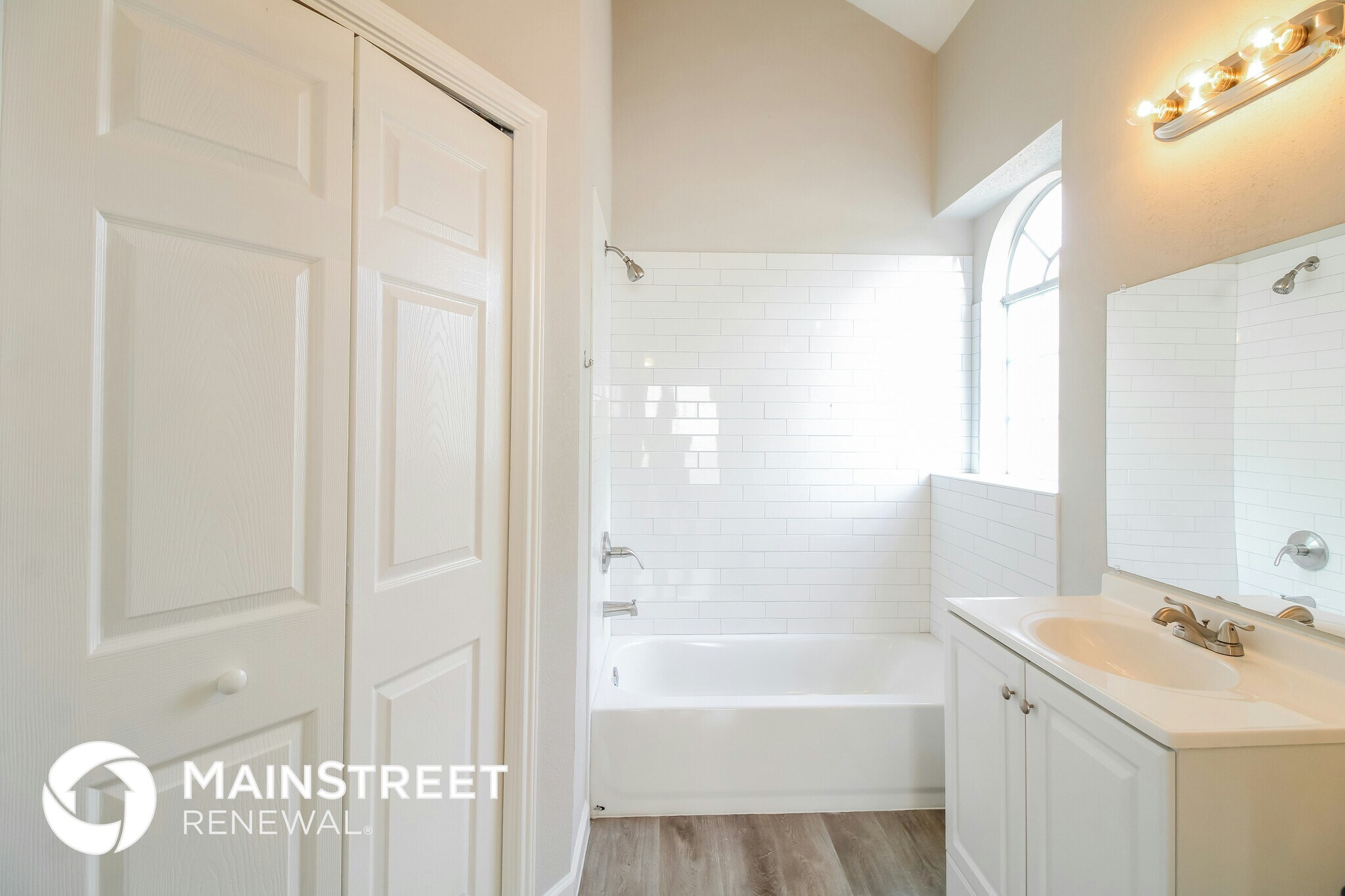 Building Photo - 1806 Courtside Pl Dr