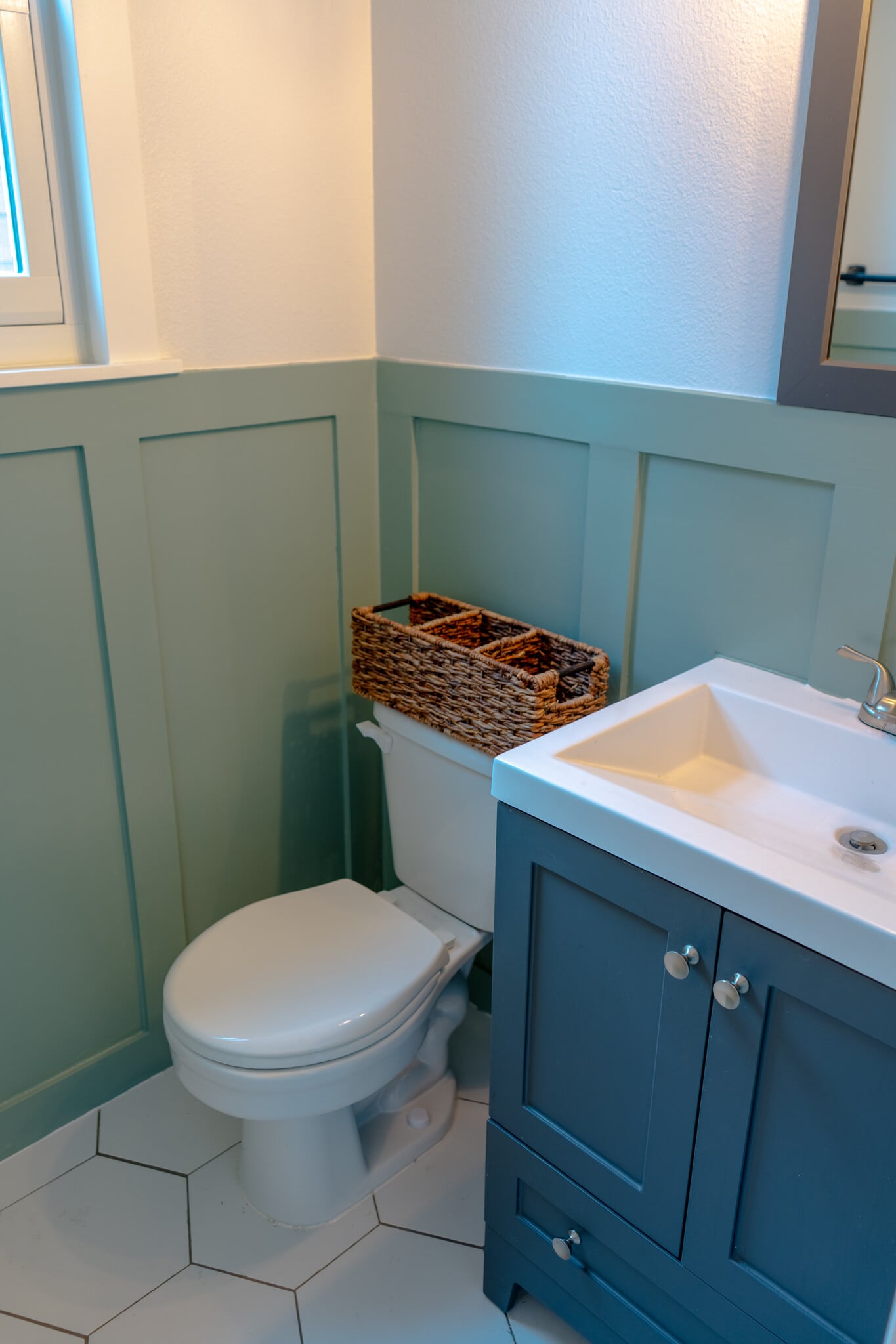 Building Photo - 307 Benton St