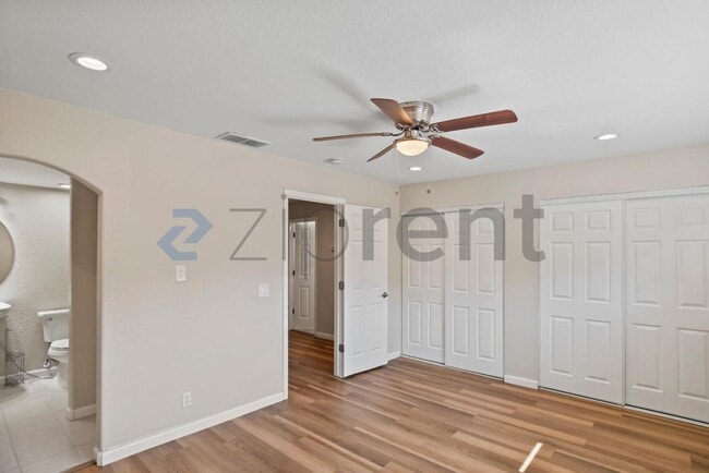 Building Photo - 2472 Camino de Jugar