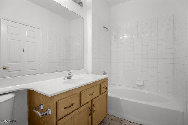 Building Photo - 1300 S Arlington St