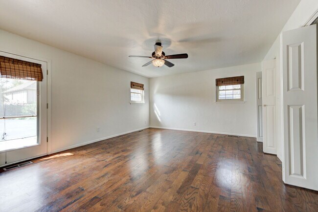 Building Photo - 4308 Northridge Rd