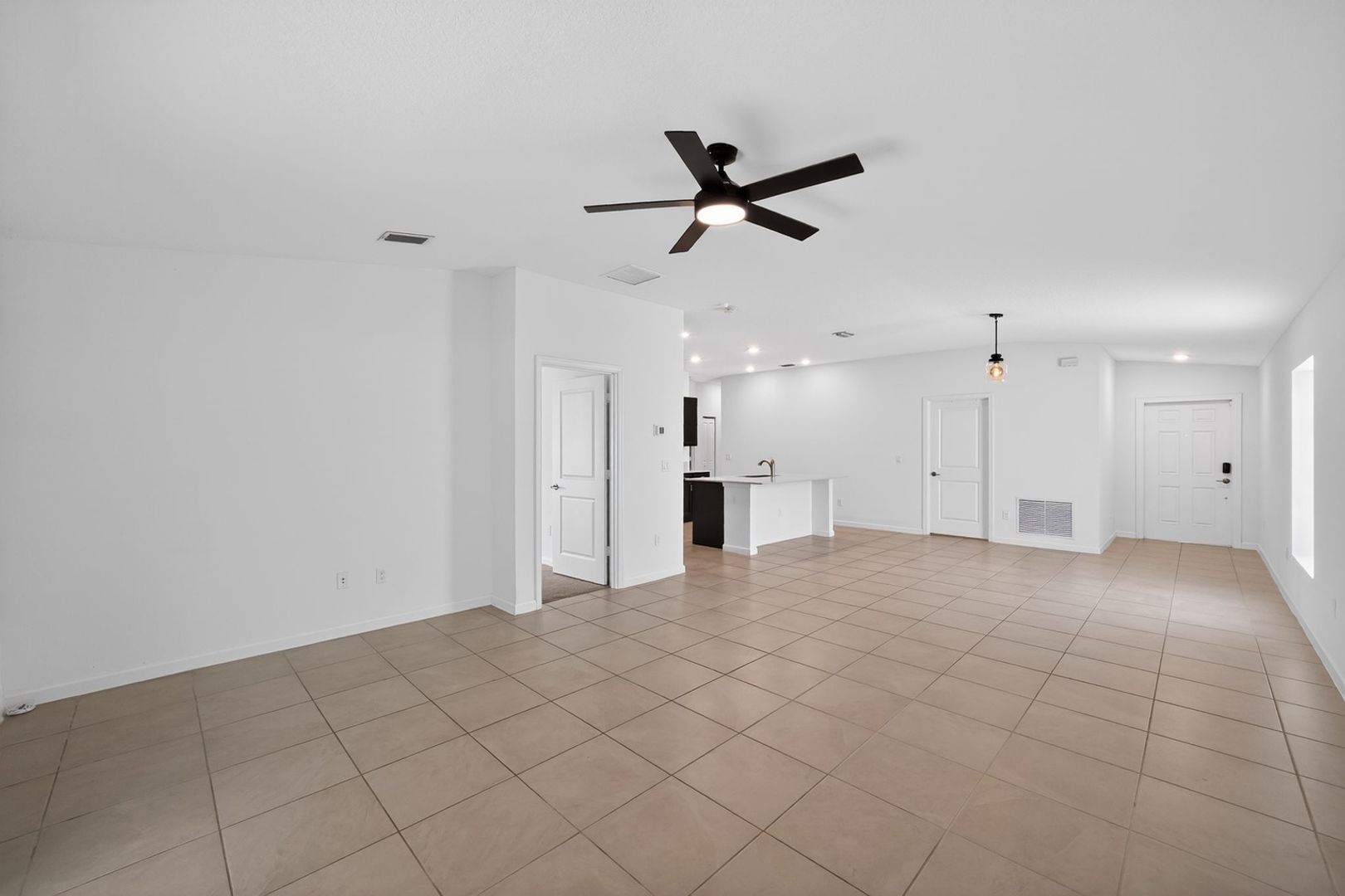 Building Photo - 752 Worlington Ln