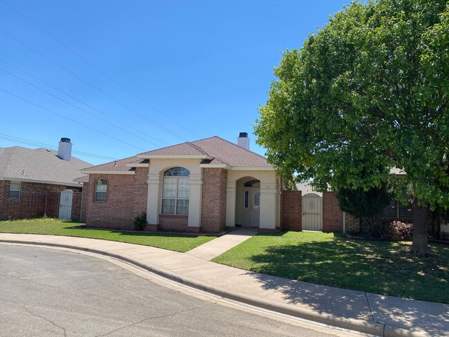 Primary Photo - Garden Home in CISD