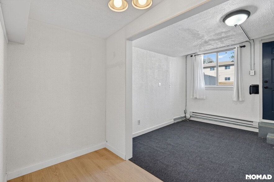 Building Photo - 2509 Royalty Ct