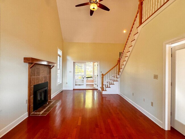 Building Photo - Private Farm Home in North Garden - Enjoy ...