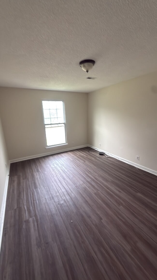 Building Photo - 3006 Woodymore Pl