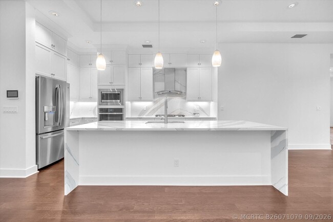 Building Photo - 13482 Artisan Cir