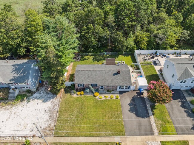 Building Photo - 178 Cranberry Rd