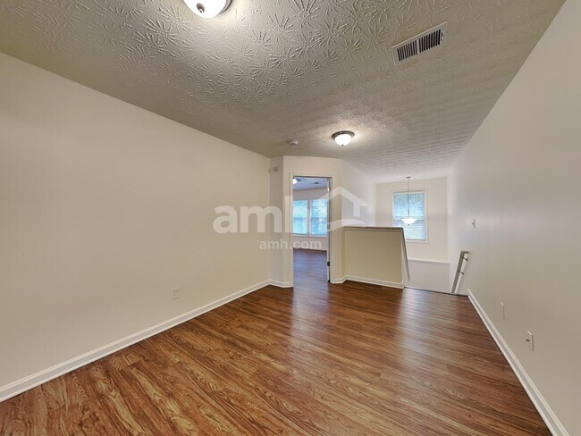 Building Photo - 3917 Abernathy Farm Way