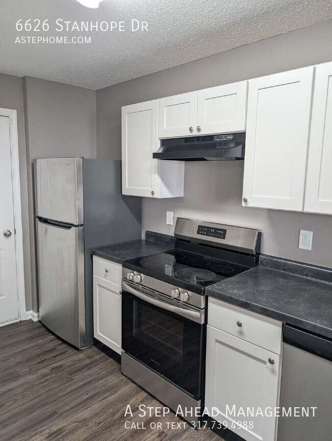 Building Photo - 6626 Stanhope Dr
