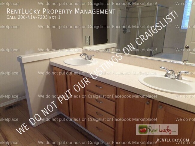 Building Photo - 111 203rd St SE