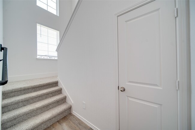Building Photo - 30838 Brightwell Bnd