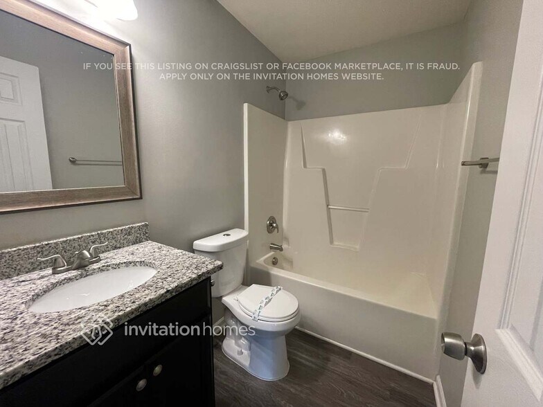 Building Photo - 7019 Winding Cedar Tr