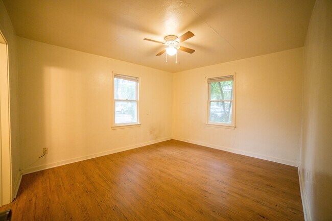 Primary Photo - 602 NW 13th Terrace