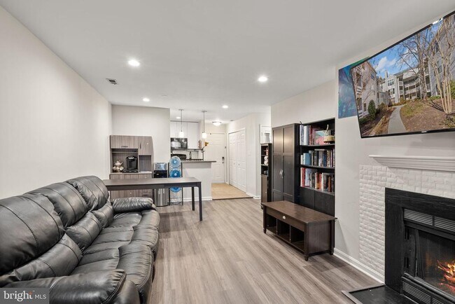 Building Photo - 10302 Appalachian Cir
