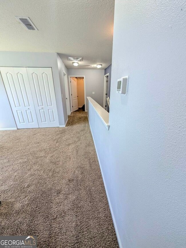 Building Photo - 215 Brooklet Cir