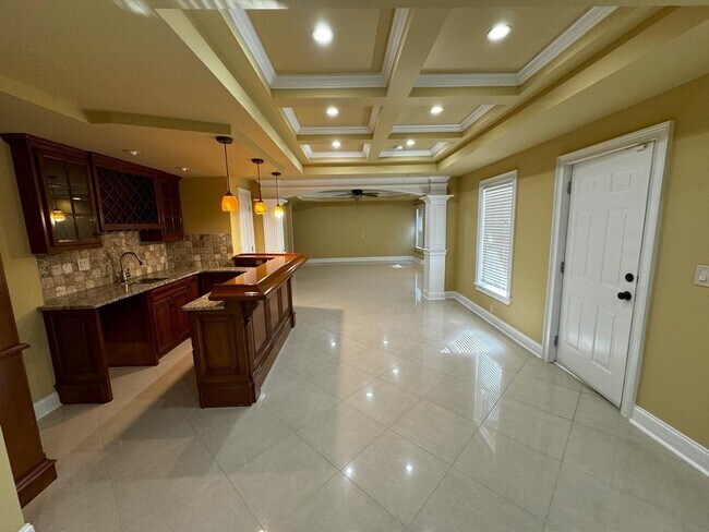 Building Photo - 2620 Springmonte Pl