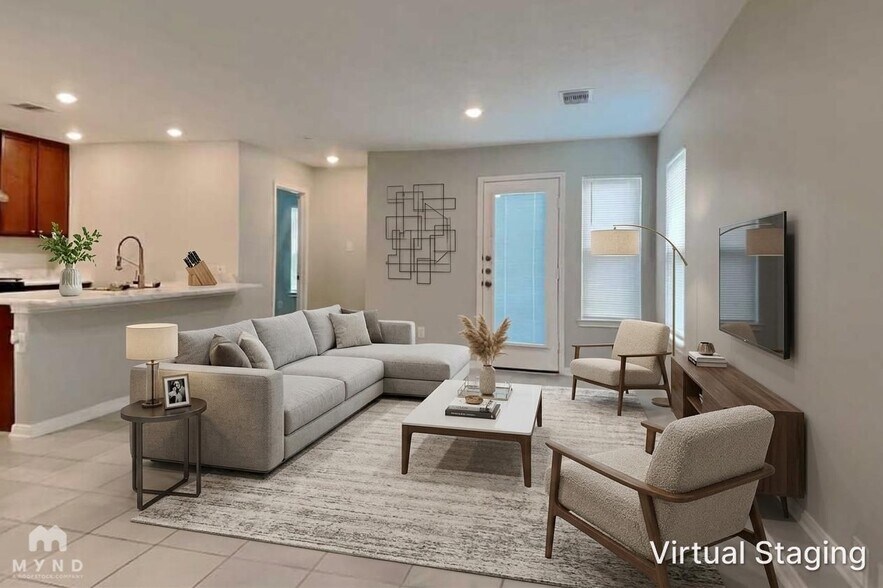 Building Photo - 627 Coyote Cyn Ct