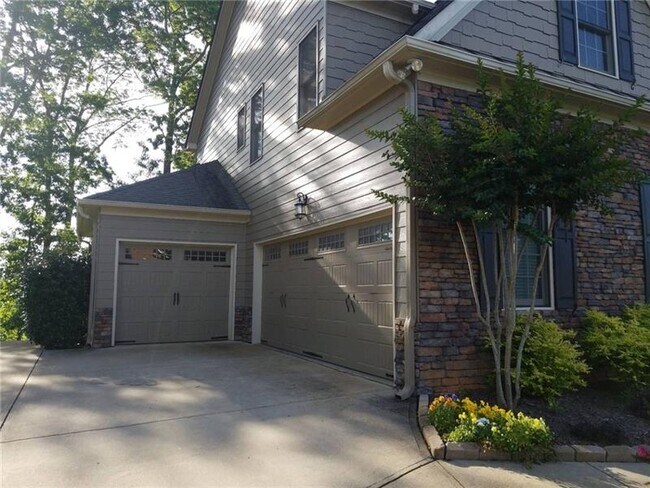 Building Photo - 2088 Towne Mill Ave