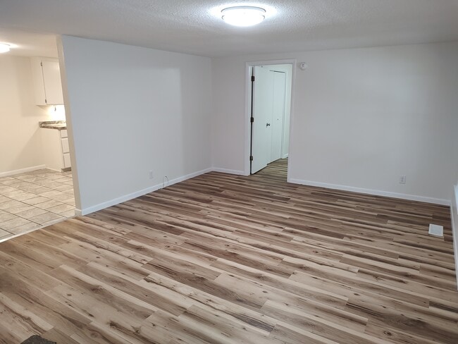 Building Photo - 11048 Orpha Rd